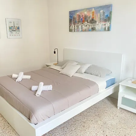 Apartamento Urban Poet Retreat - Casa Di Vincenzo E Andrea 2 Palermo